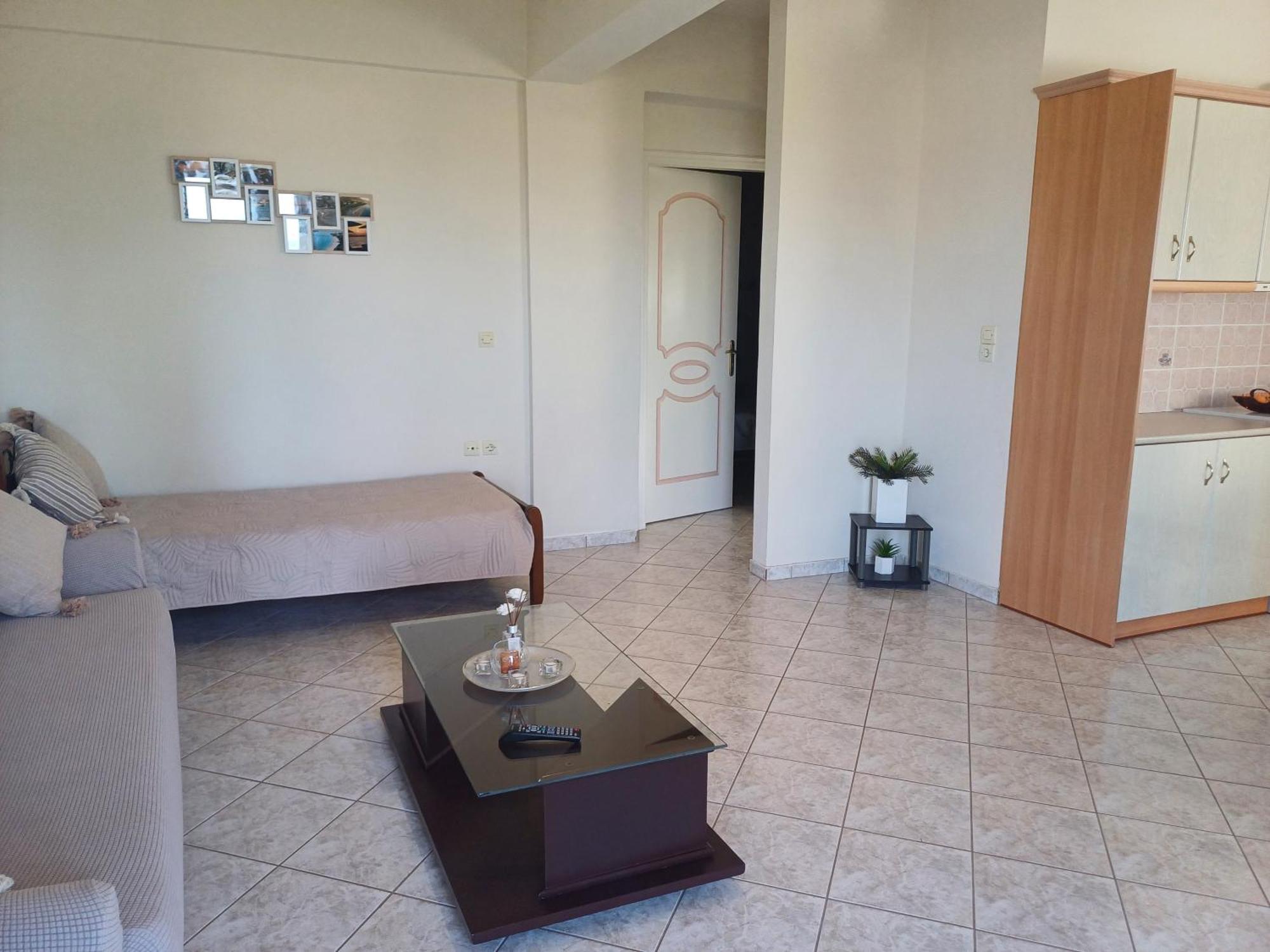 Ntina'S Apartment Айгио Екстериор снимка